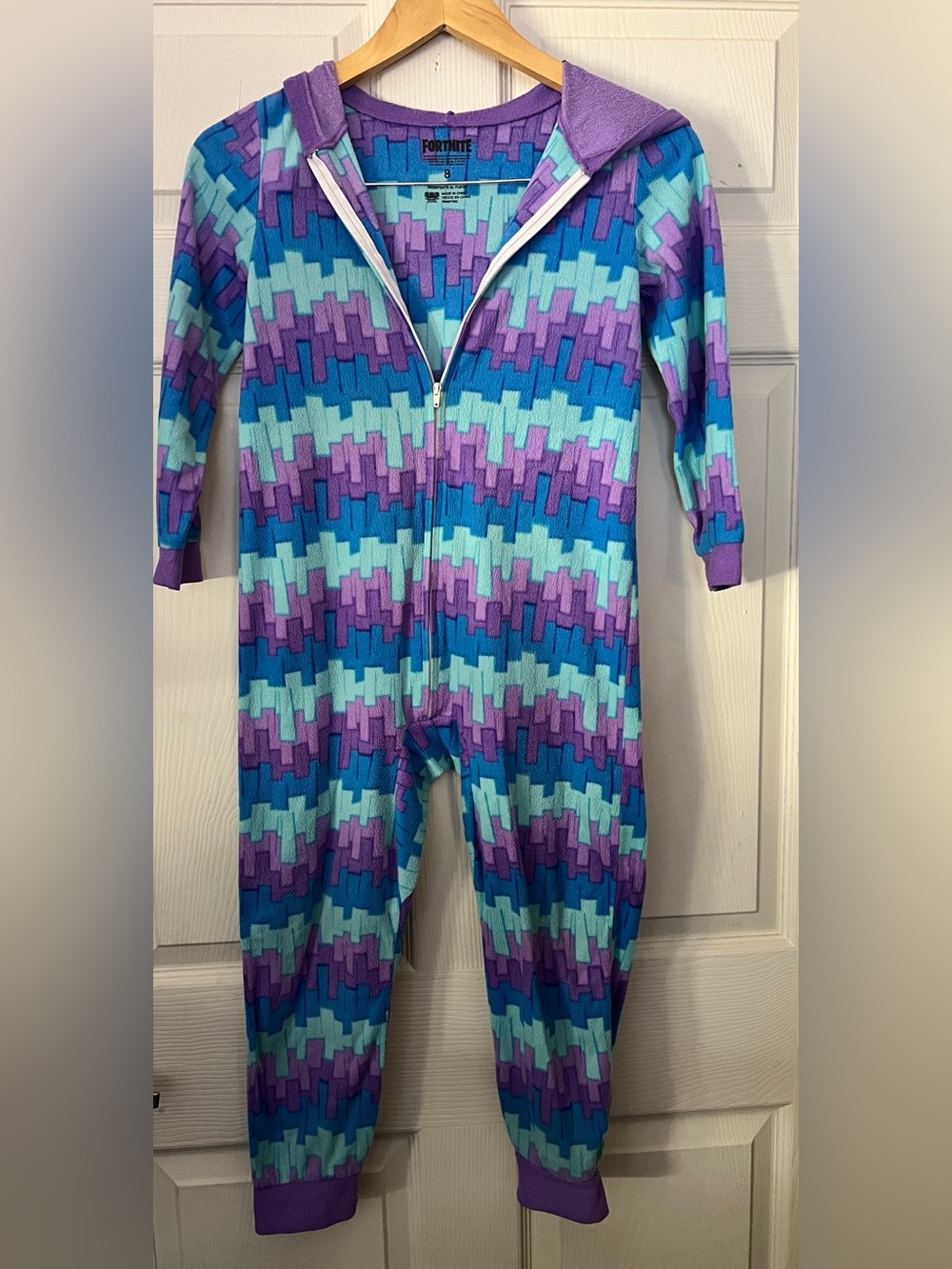 Kids One-Piece Zip Front Footless Pajamas - Aqua, Blue & Purple Fortnite SIZE 8